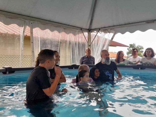Batismos: Moisés, Miriam, Alana, Laila e Allana