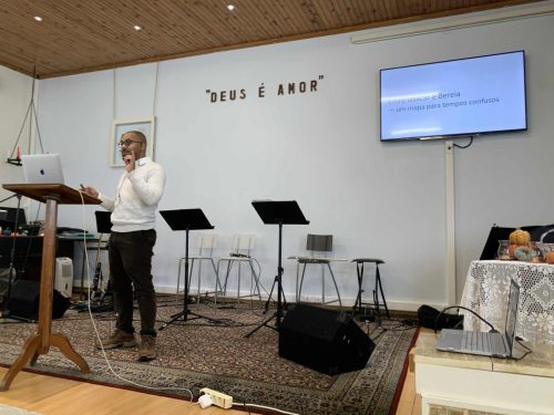 Fora da Caixa: Entre Issacar e Bereia