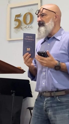 Lançamento da edição comemorativa do Novo Testamento - Leitura do Evangelho de João